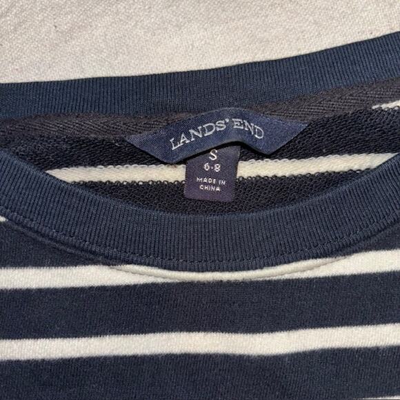 Lands End Womans Small 6-8 Nautical Navy and White Stripped Pullover Long Sleeve - Picture 3 of 8